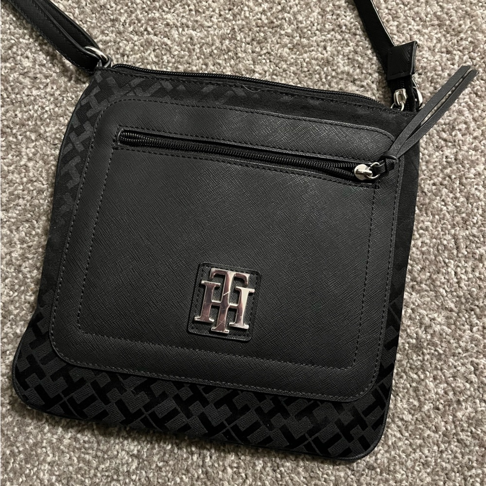 Tommy Hilfiger Shoulder Bag
